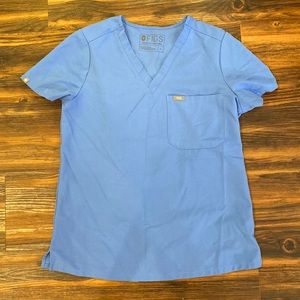 Figs Catarina One Pocket Scrub Top in Ceil Blue